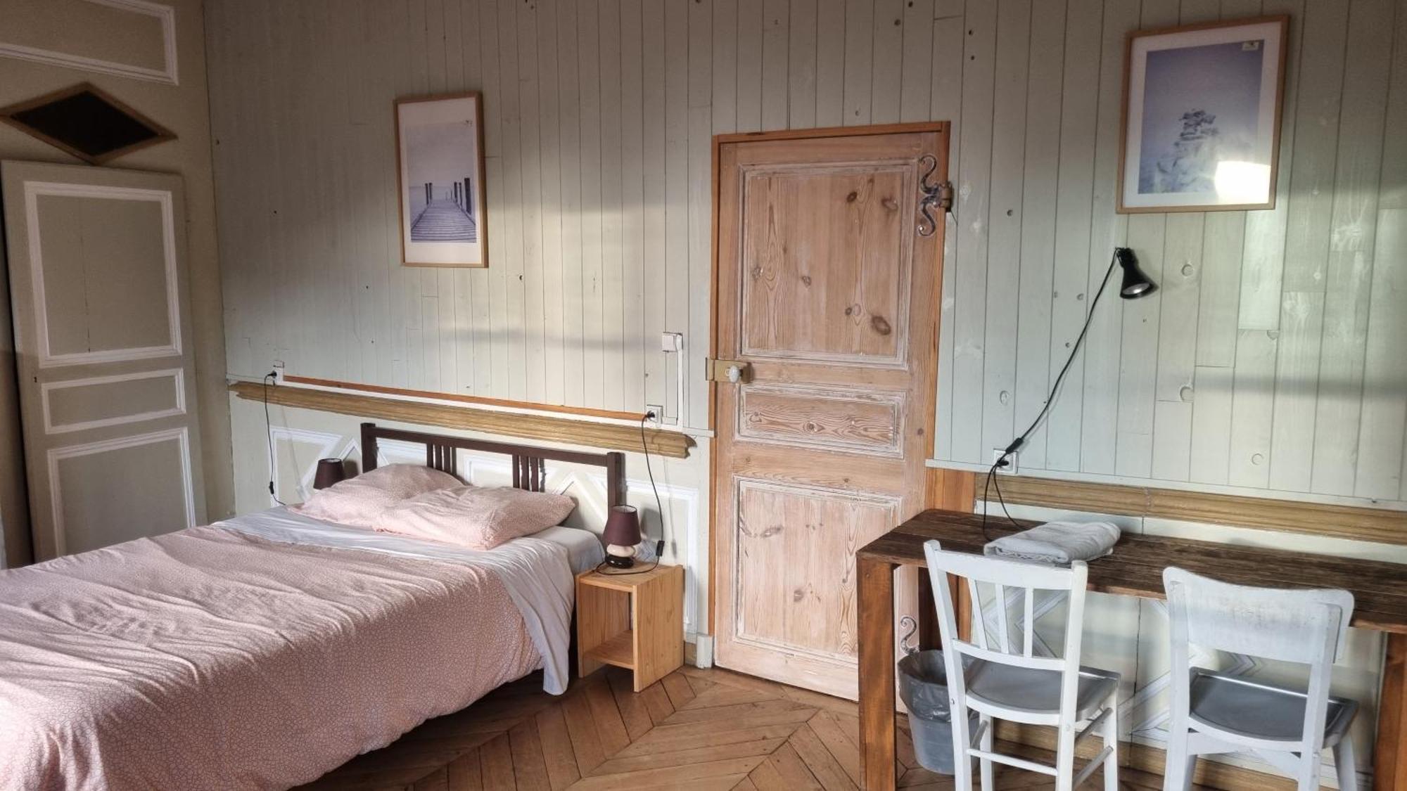 Relais Des Castors Bed & Breakfast Murat  Exterior photo